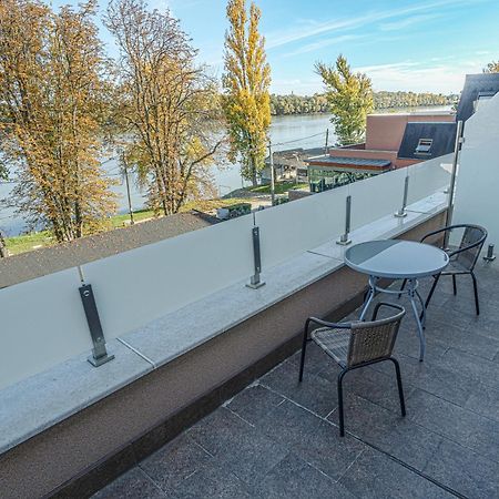 Holiday Beach Budapest Wellness Hotel With Sauna Park Exterior foto