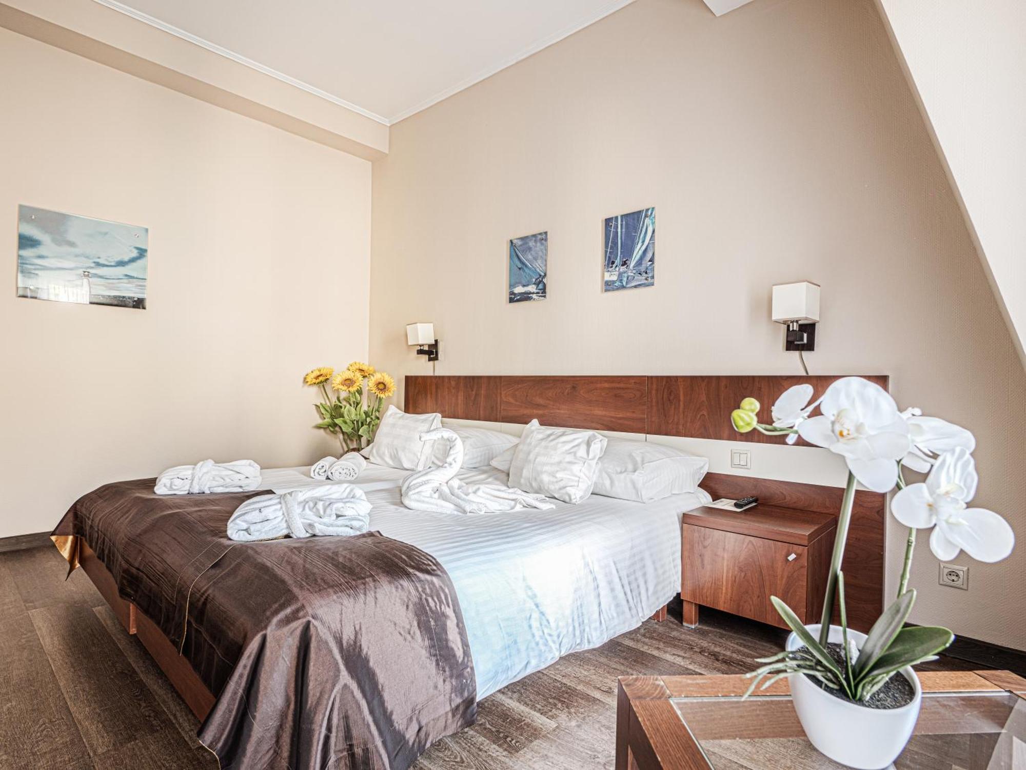 Holiday Beach Budapest Wellness Hotel With Sauna Park Exterior foto