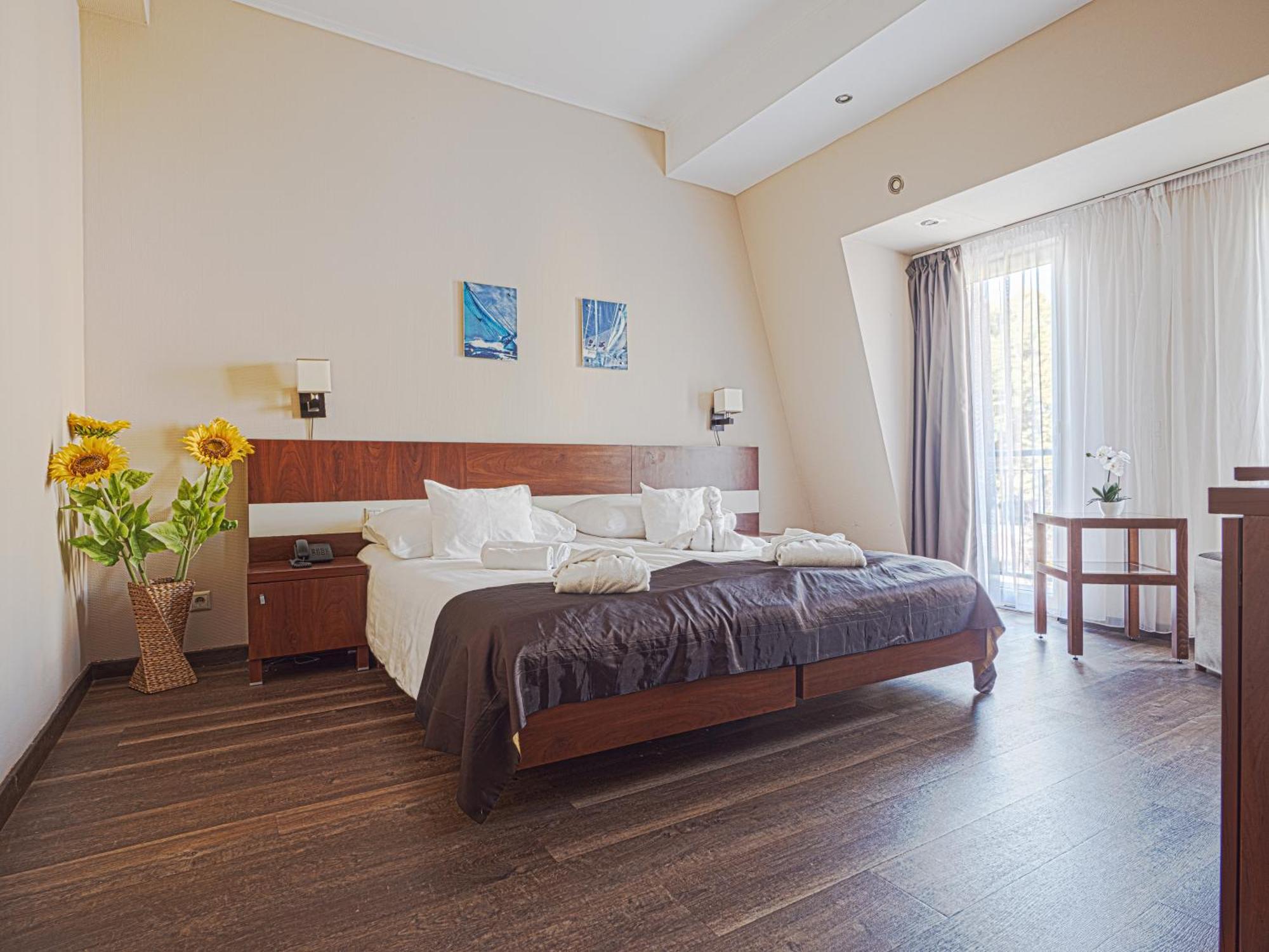 Holiday Beach Budapest Wellness Hotel With Sauna Park Exterior foto