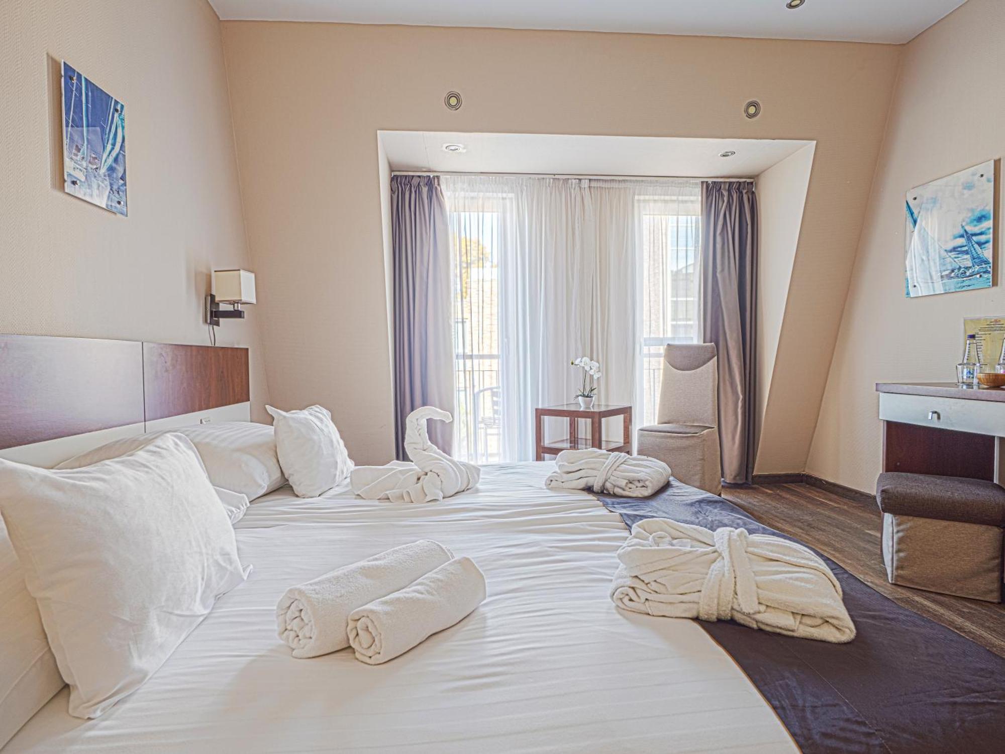 Holiday Beach Budapest Wellness Hotel With Sauna Park Exterior foto