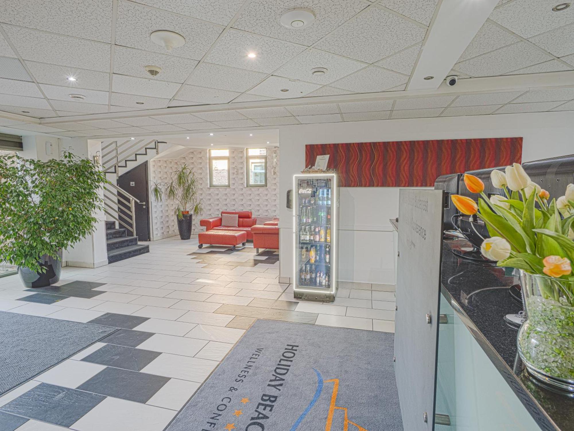 Holiday Beach Budapest Wellness Hotel With Sauna Park Exterior foto